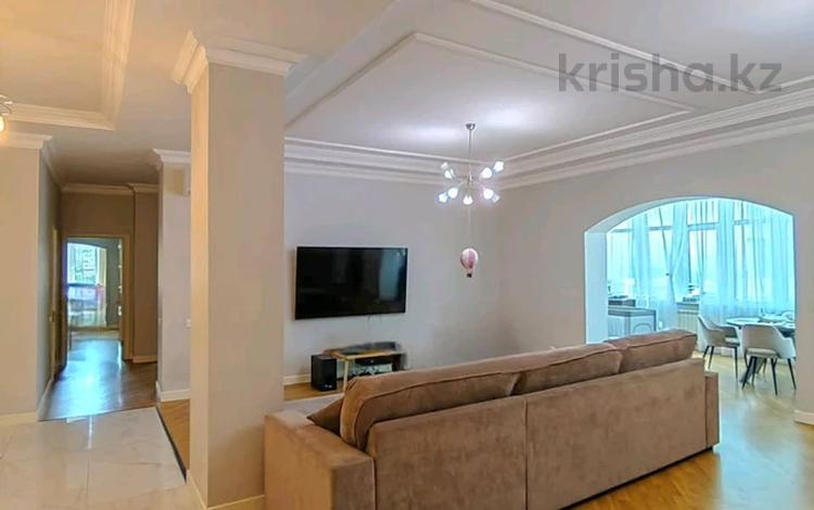 3-комнатная квартира · 170 м² · 7/17 этаж, мкр Самал-3 25 за 899 999 ₸ в Алматы, Медеуский р-н — фото 3