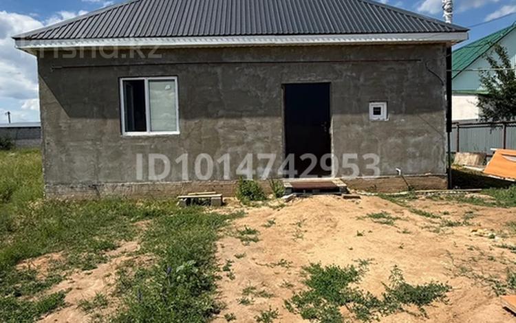 Отдельный дом · 2 комнаты · 80 м² · 10 сот., Огуречная за 12 млн ₸ в Уральске — фото 2