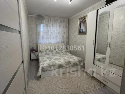4-бөлмелі пәтер · 63 м² · 5/5 қабат, Майкудук, 16й микрорайон 7, бағасы: 14.5 млн ₸ в Караганде, Алихана Бокейханова р-н