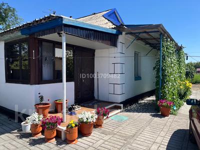 Отдельный дом · 4 комнаты · 150 м² · 10 сот., Нияз батыра 58 — Транспортный за 13 млн 〒 в Жанаарка