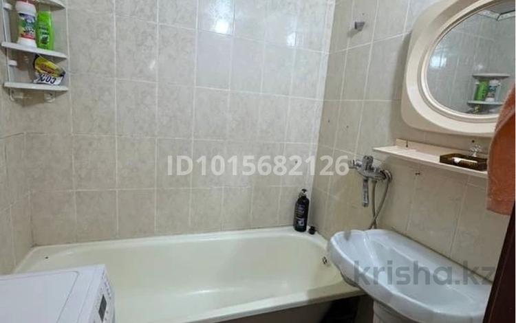 2-комнатная квартира · 58 м² · 5/10 этаж, мкр 11 19 за 15 000 ₸ в Актобе — фото 2