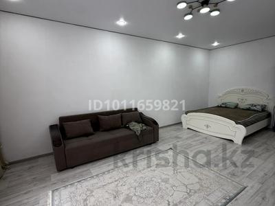 1-бөлмелі пәтер · 60 м² · 4/5 қабат, Ауэзова 207 — Ташенова , Ауэзова , Абая, бағасы: 12 000 ₸ в Кокшетау