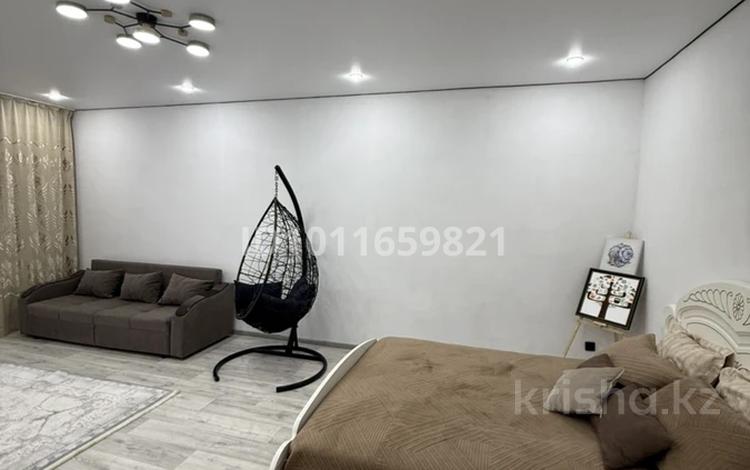 1-комнатная квартира · 60 м² · 4/5 этаж, Ауэзова 207 — Ташенова , Ауэзова , Абая за 10 000 ₸ в Кокшетау — фото 28