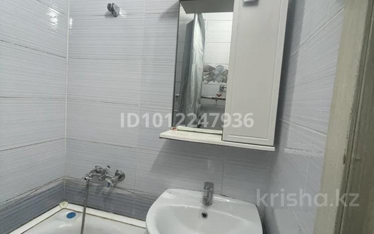 2-бөлмелі пәтер · 60 м² · 4/4 қабат, 6-й мкр 23, бағасы: 130 000 ₸ в Актау — фото 2