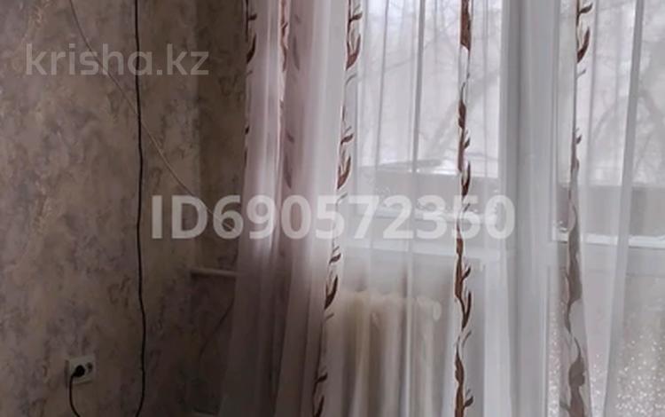 2-бөлмелі пәтер · 45 м² · 3/5 қабат, Мымушылы — 2 микрорайон, бағасы: 7 млн ₸ в Темиртау — фото 2