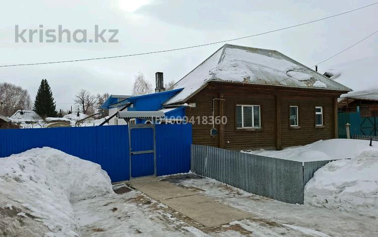 Жеке үй · 3 бөлме · 57 м² · 8 сот., Кирова — Центральная улица района ДОСААФ, бағасы: 14 млн ₸ в Риддере — фото 2