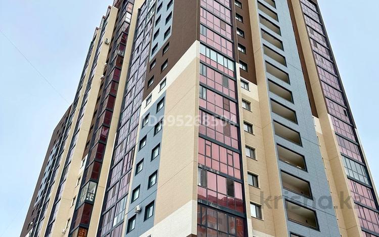 1-комнатная квартира · 42 м² · 6/19 этаж, мкр Юго-Восток, Шахтеров 52 Б — Район супермаркет старая «Корзина» за 25 000 ₸ в Караганде, Казыбек би р-н — фото 4