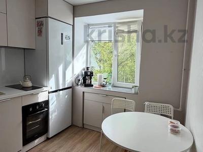 3-бөлмелі пәтер · 58.8 м² · 2/5 қабат, Академика Бектурова 56/1 — Гостиница Иртыш, бағасы: ~ 30 млн ₸ в Павлодаре