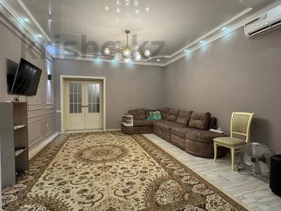 3-комнатная квартира · 98.9 м² · 2/8 этаж, мкр. Алтын орда, Батыс1,Санкибай Батыра за 35.2 млн 〒 в Актобе