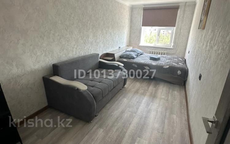 2-комнатная квартира · 57 м² · 4/5 этаж, Сабитовой — Вокзал жд за 30 000 ₸ в Балхаше — фото 10