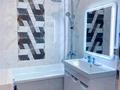 2-комнатная квартира · 100 м² · 10/15 этаж, 17-й мкр, ​17-й микрорайон 6 — МОРЕ,АКВАПАРК,ХАЛЫК АРЕНА,ЦЕНТР ГОРОДА за 15 000 ₸ в Актау — фото 2