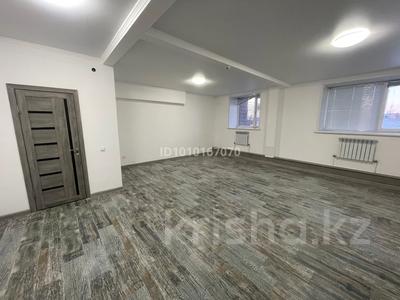 Еркін, дүкендер мен бутиктер, сұлулық салондары, студиялар · 50 м², бағасы: 5 000 〒 в Кокшетау