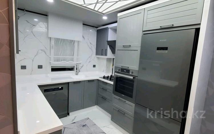 2-комнатная квартира, 60 м², 3/7 этаж, Kardeş Kentler — Altıntaş Aksu за 50 млн 〒 в Анталье — фото 2
