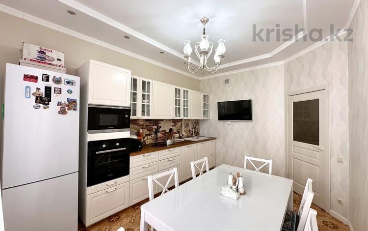 3-комнатная квартира · 118 м² · 8/20 этаж, Шамши Калдаяков 1 за 65 млн ₸ в Астане, Сарайшык р-н — фото 11