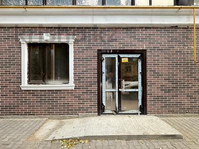 Свободное назначение, офисы, магазины и бутики, салоны красоты, медцентры и аптеки, образование · 98.7 м² за 38 млн 〒 в Уральске