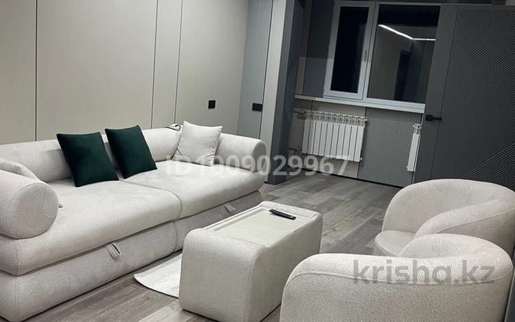 2-бөлмелі пәтер · 53 м² · 2/5 қабат, Кремлевская 10 — Спидцентр, бағасы: 24 млн ₸ в Шымкенте, Туран р-н — фото 2