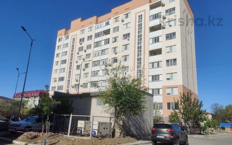 2-бөлмелі пәтер · 62 м² · 5/9 қабат, ул. Мусы Баймуханова 39К, бағасы: 180 000 ₸ в Атырау, мкр Авангард-2 — фото 7