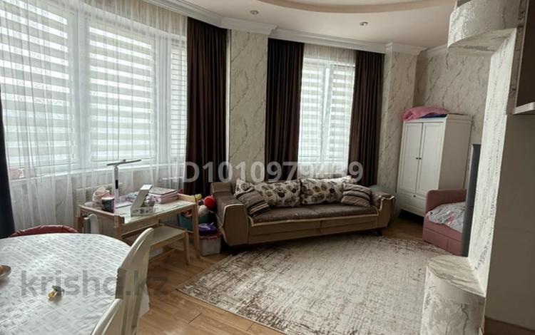 2-комнатная квартира · 58.5 м² · 2/15 этаж, мкр Новый Город 61/2 — Абая за 25.9 млн ₸ в Караганде, Казыбек би р-н — фото 3