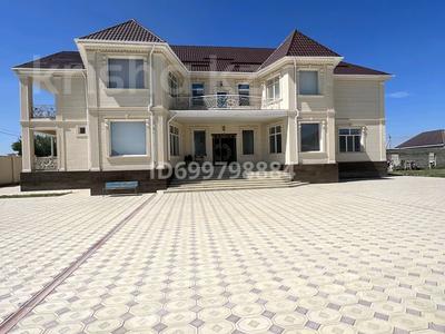 Отдельный дом · 8 комнат · 550 м² · 20 сот., Кызыл кайнар за 250 млн 〒 в Таразе