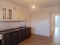 2-комнатная квартира · 66.3 м² · 1/3 этаж, Нур Актобе 60к — Нур сити продам 2х ком кв на 1м этаже просторная, светлая за 17 млн ₸ — фото 11