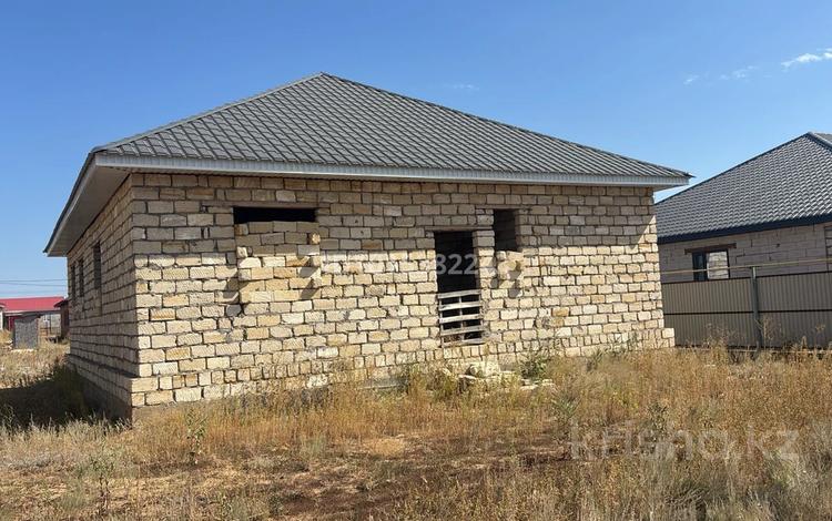 Отдельный дом · 4 комнаты · 150 м² · 10 сот., жилой массив Бауырластар, Бауырластар 380 — Дина маркет бойында за 15 млн ₸ в Актобе — фото 2