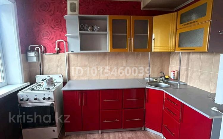 2-комнатная квартира · 44 м² · 5/5 этаж, 6 микрорайон 9 дом — Рядом ФОК, площадь, детский сад вундеркинд. за 60 000 ₸ в Житикаре — фото 2