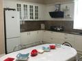 Жеке үй · 5 бөлме · 272 м² · 9.6 жүзд., Самал-2 ш/а., Пр-д 17 3, бағасы: 85 млн ₸ в Атырау, мкр Самал-2 — фото 21