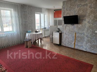 Аренда квартир в Карагандинской обл.: 2-комнатная квартира · 54 м² · 3/25 этаж, мкр Юго-Восток, ул. Ашимова 28 за 180 000 〒 2-комнатная квартира · 54 м² · 3/25 этаж, мкр Юго-Восток, ул. Ашимова 28 за 180 000 〒 в Караганде, Казыбек би р-н