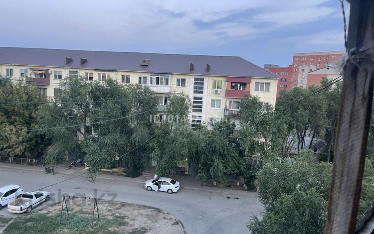3-бөлмелі пәтер · 56 м² · 5/5 қабат, Махамбета 116 — Рахат, бағасы: 150 000 ₸ в Атырау — фото 2
