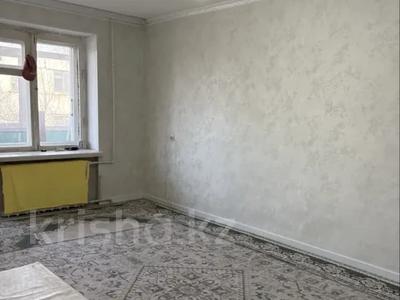 1-комнатная квартира · 37 м² · 3/5 этаж, Жаманкулова 6/1 за ~ 10 млн 〒 в Актобе, мкр Москва