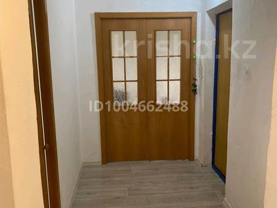 2-комнатная квартира · 54 м² · 6/10 этаж, Майкудук, Майкудук, мкр Голубые пруды 12 за 17.9 млн 〒 в Караганде, Алихана Бокейханова р-н