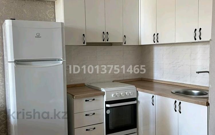 2-бөлмелі пәтер · 42 м² · 8/9 қабат, Ахмет Байтурсынулы 39/3, бағасы: 230 000 ₸ в Астане, Сарайшык р-н — фото 2