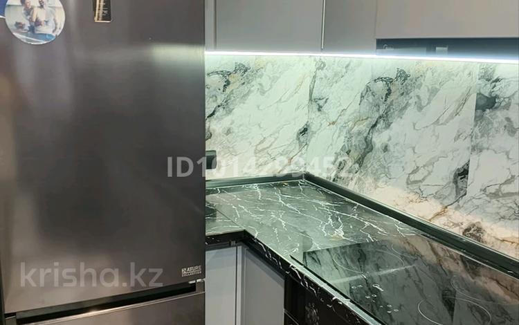 1-комнатная квартира · 40 м² · 7/10 этаж, мкр Шугыла 340/3 за 200 000 ₸ в Алматы, Наурызбайский р-н — фото 2