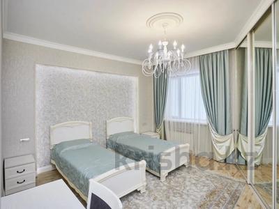 4-комнатная квартира, 126.2 м², 1/3 этаж, Жалайыри за 105 млн 〒 в Астане, Алматы р-н