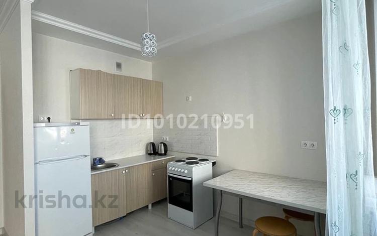 1-комнатная квартира · 35 м² · 5/9 этаж, проспект Туран 55к за 250 000 ₸ в Астане, Нура р-н — фото 2