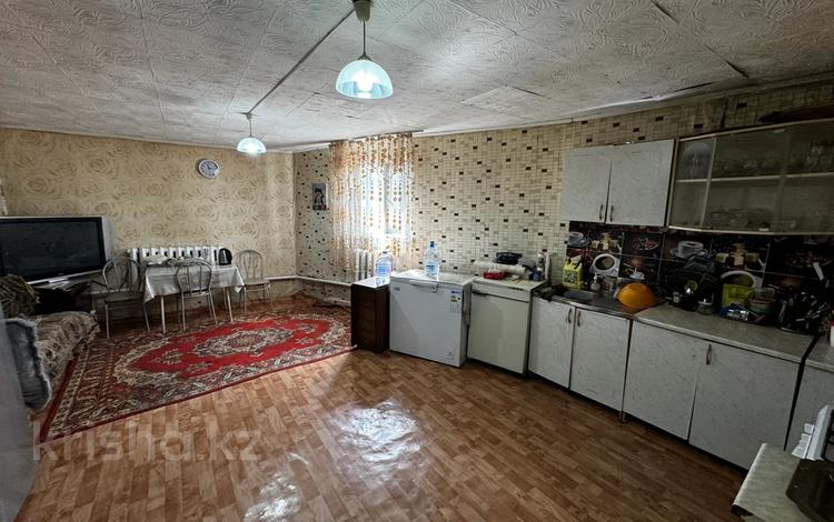 Жеке үй · 3 бөлме · 82 м² · 3 жүзд., Тургенова 105, бағасы: 15 млн ₸ в Караганде, Казыбек би р-н — фото 2