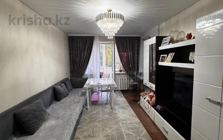 3-комнатная квартира · 57 м² · 2/5 этаж, пр. Момышулы за 10.8 млн ₸ в Темиртау — фото 2