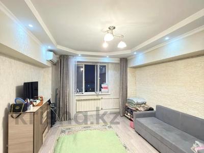 3-бөлмелі пәтер · 79 м² · 9/9 қабат, мкр Аксай-3Б 38 — Толе Би, бағасы: 38.5 млн ₸ в Алматы, Ауэзовский р-н