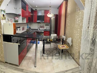 3-бөлмелі пәтер · 65 м² · 2/5 қабат, Садовая — Хакимжанова, бағасы: 48 млн ₸ в Костанае