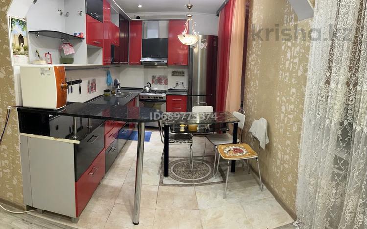 3-бөлмелі пәтер · 65 м² · 2/5 қабат, Садовая — Хакимжанова, бағасы: 48 млн ₸ в Костанае — фото 2