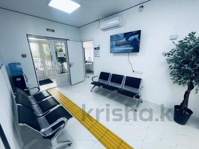 Медицинский центр · 390 м² за 390 млн ₸ в Алматы, Наурызбайский р-н