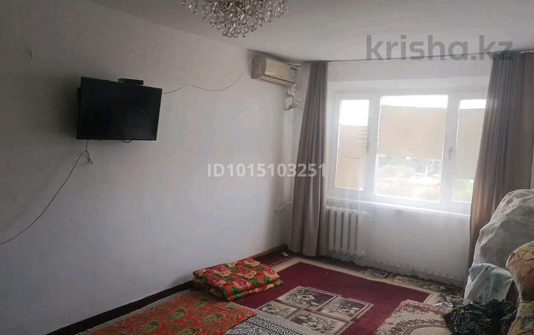 1-комнатная квартира · 30.2 м² · 5/5 этаж, Привокзальный 12 за 9 млн ₸ в Атырау, мкр Привокзальный-5 — фото 2