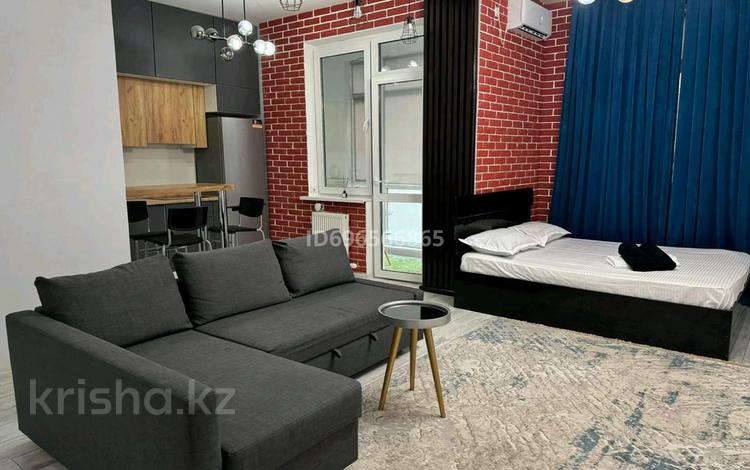 1-бөлмелі пәтер, 50 м², 4/9 қабат тәулік бойы, Пр.Тайманова 48, бағасы: 22 000 〒 в Атырау — фото 2