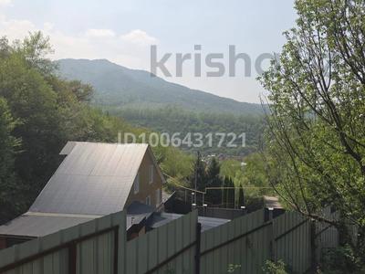 Дача · 1 комната · 25 м² · 15 сот., мкр Нурлытау (Энергетик), Буран 20 за 27.5 млн 〒 в Алматы, Бостандыкский р-н