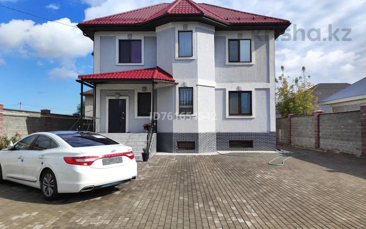 Отдельный дом · 5 комнат · 270 м² · 7 сот., Тауелсиздик — Алатаусская трасса за 170 млн ₸ в Туздыбастау (Калинино) — фото 2