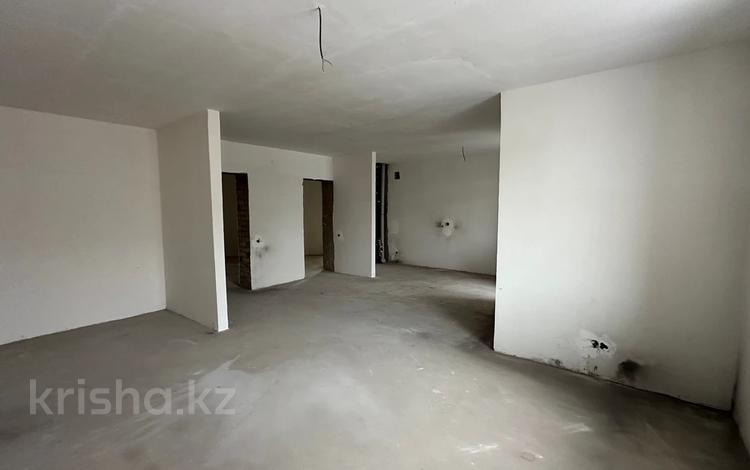 2-комнатная квартира · 84.3 м² · 7/12 этаж, Бухар жырау 32 — пересечение улиц Бухар жырау и Бокейхана за 35.5 млн 〒 в Астане, Есильский р-н — фото 4