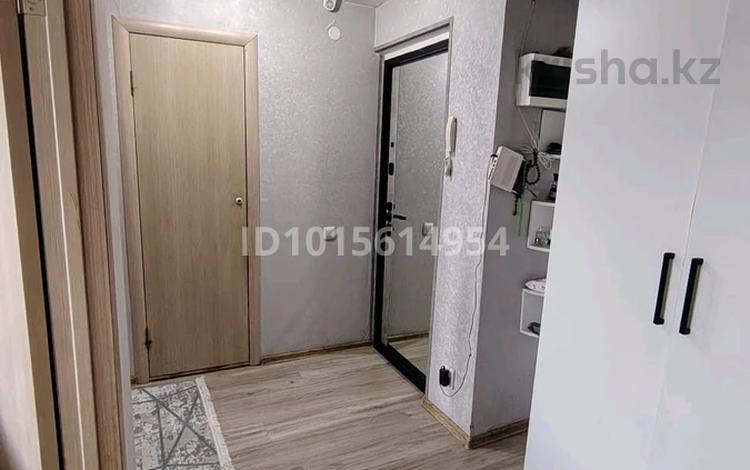 1-бөлмелі пәтер · 42 м² · 10/10 қабат, есенберлина 13/7, бағасы: 17.5 млн ₸ в Усть-Каменогорске — фото 2