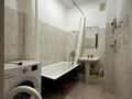 2-комнатная квартира · 67.5 м² · 9/16 этаж, Ильяс Омарова 15 за 250 000 ₸ в Астане, Есильский р-н — фото 13