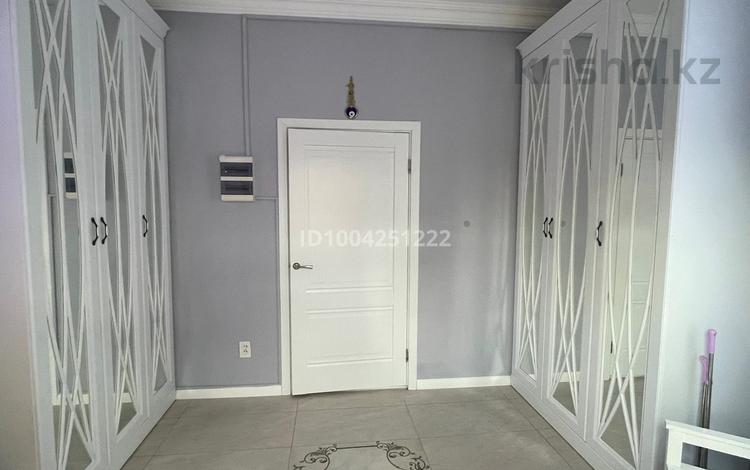 Жеке үй · 5 бөлме · 280 м² · 10 жүзд., Самал ш/а., Сафи Отебаева, бағасы: 66 млн ₸ в Атырау, мкр Самал — фото 2