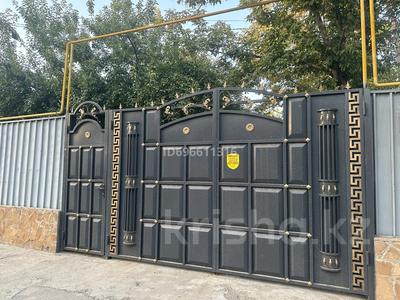 Отдельный дом · 6 комнат · 190 м² · 10 сот., Толе би 1 — Толе би Адырбекова, напротив Акбар базар за 130 млн ₸ в Шымкенте, Аль-Фарабийский р-н